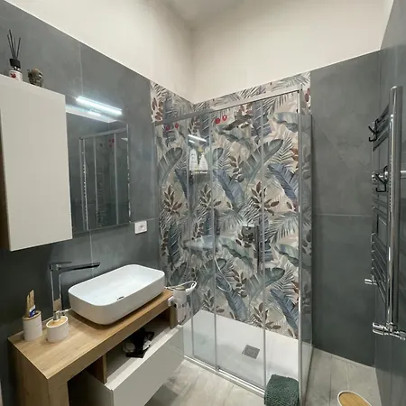Nigalu House לינה וארוחת בוקר נאפולי