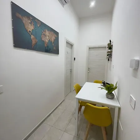 Nigalu House Naples