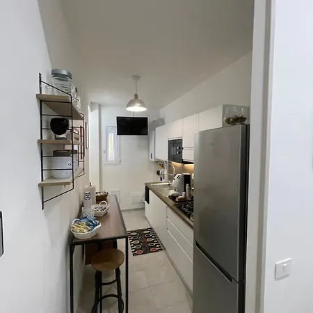 Nigalu House Bed & Breakfast *