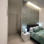Nigalu House 住宿加早餐酒店 4*